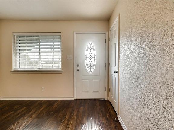 3rd image of 6300 Stardust Dr N