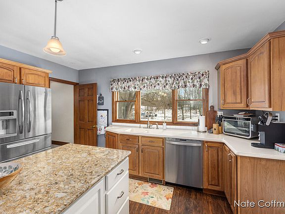 2nd image of 1644 Ball Ave NE