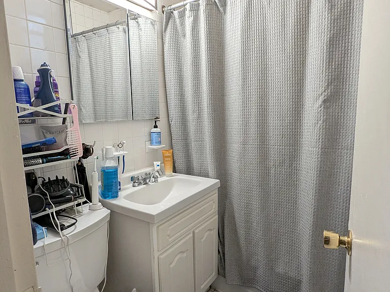 309 Columbus Ave #4B — Photo 9