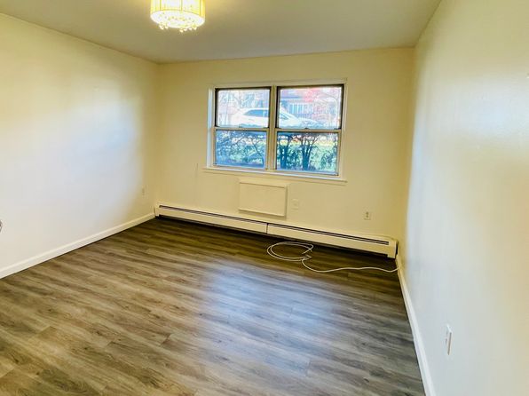 (undisclosed Address)