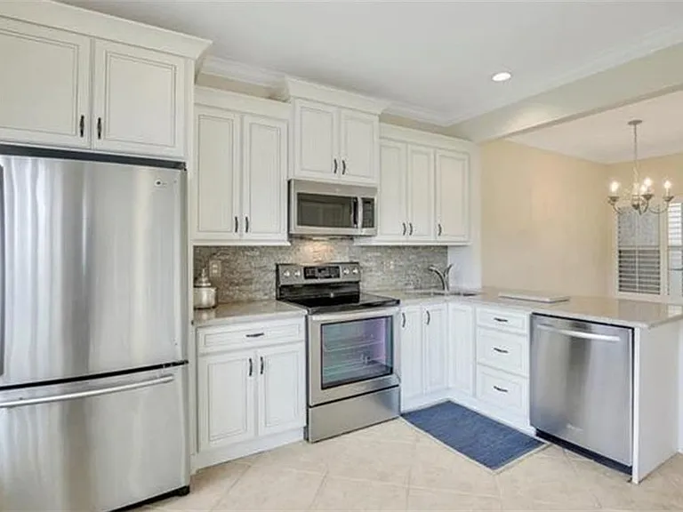 298 Emerald Bay Cir #K6 — Photo 3