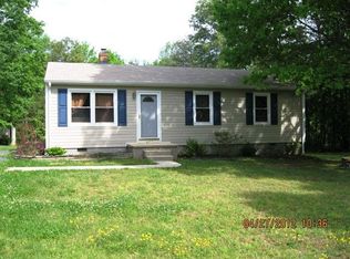 677 Hummingbird Ln, Spout Spring, VA 24593