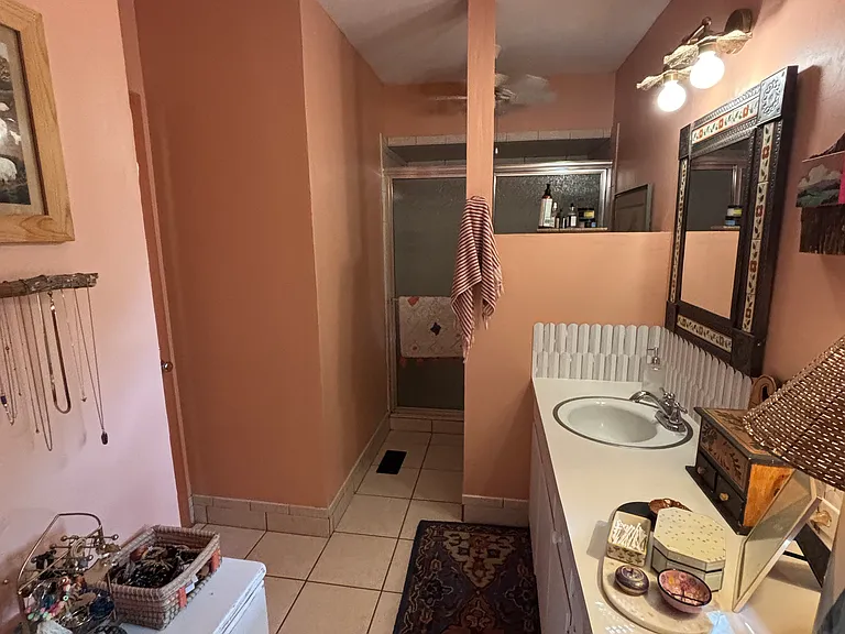 3836 Conrad Dr — Photo 16