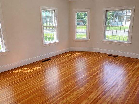 3rd image of 67 Old Amherst Rd #1A