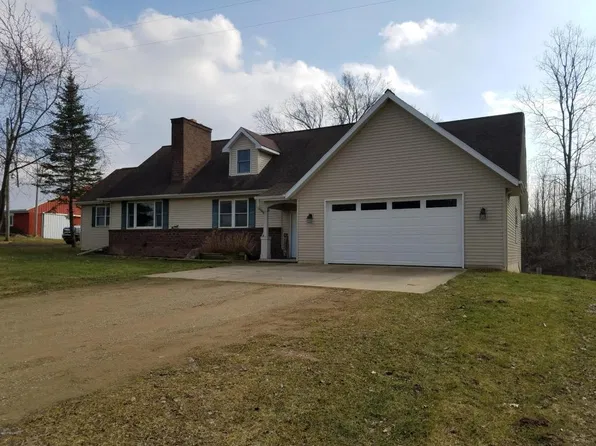 1496 138th Ave, Wayland, MI 49348