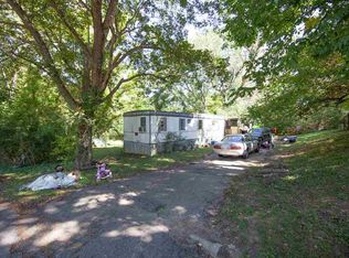 221 N Colonial St, Medina, TN 38355