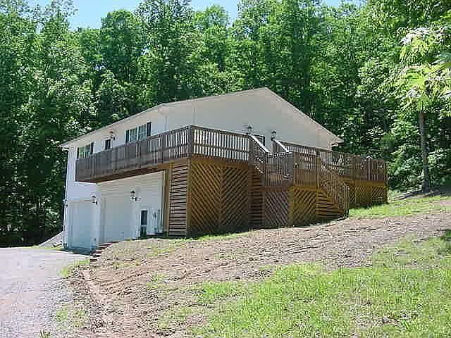 1st image of 557 Beaty Dr NW