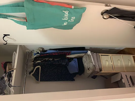 Rented by Flatiron Real Estate Advisors LLC | media 24