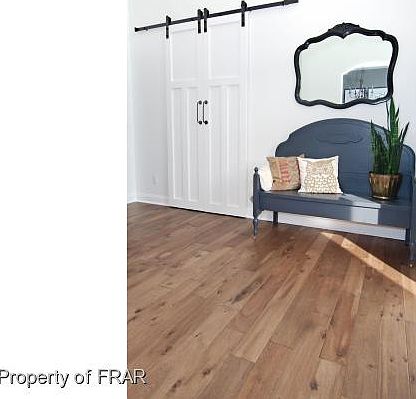 4th image of 100 Courtyard Cir