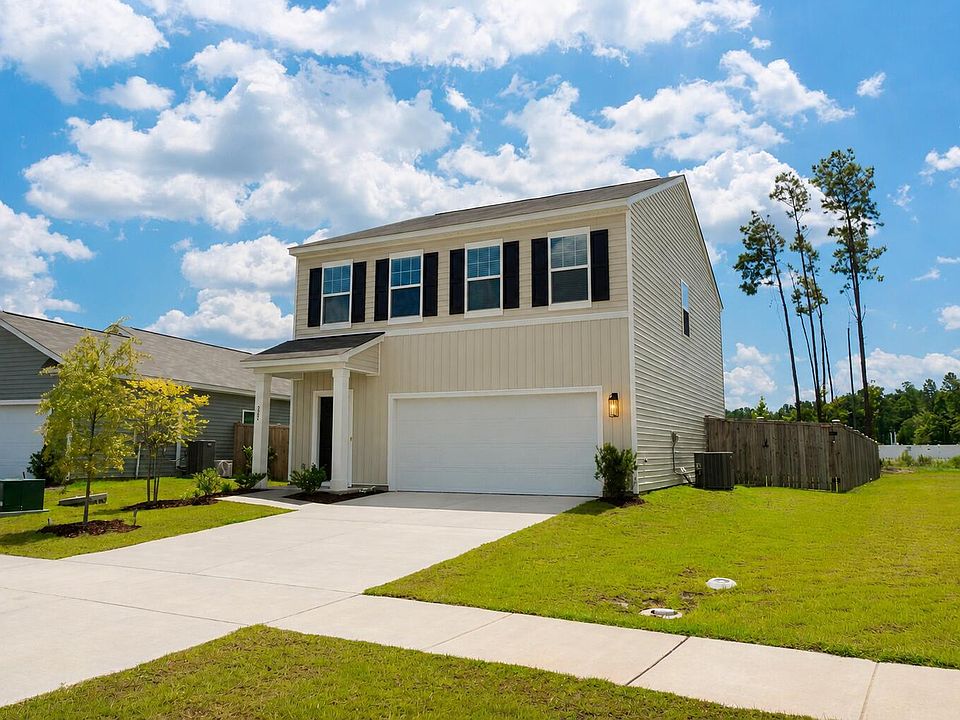 1st image of 228 Phoenix Dr