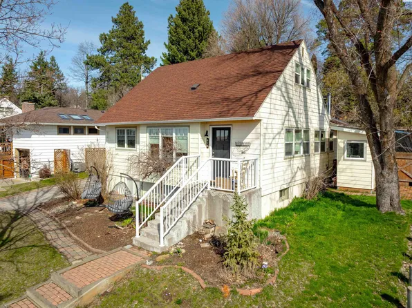 910 NW Clifford St, Pullman, WA 99163