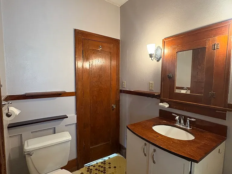 324 W Spruce St #328 — Photo 15