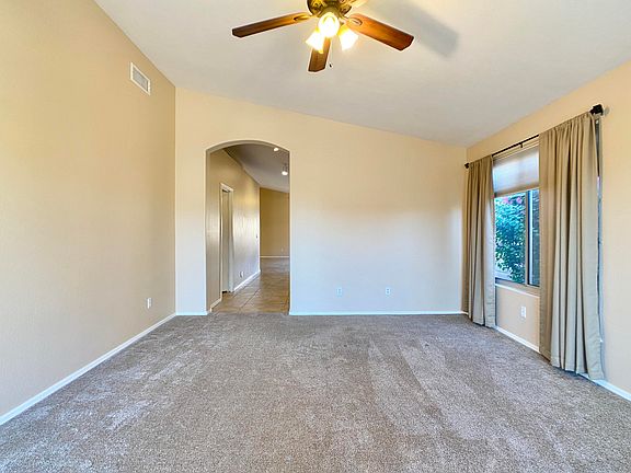 5th image of 1810 W Muirwood Dr
