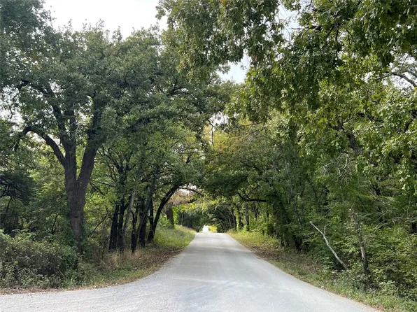 894 Bennett Ln, Sadler, TX 76264