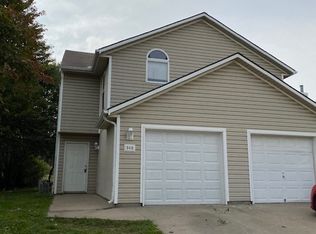 501 SW 6th St, Blue Springs, MO 64014