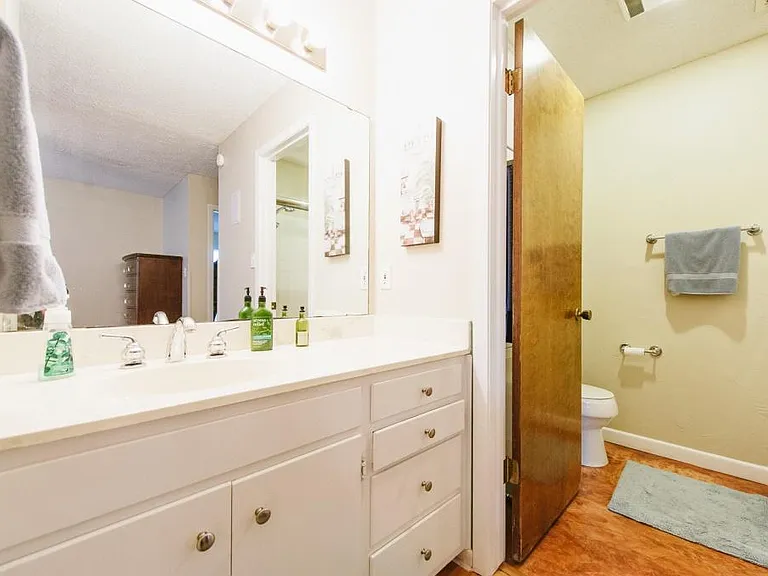 Attached Master Bath