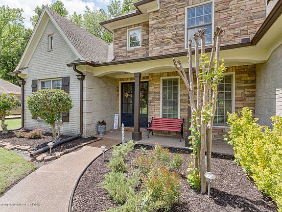 3rd image of 3649 Montys Cir