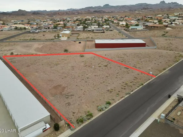 3421 Sunriver Rd, Bullhead City, AZ 86429