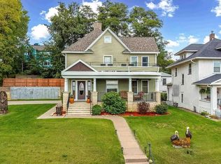 1918 E 12th St, Davenport, IA 52803