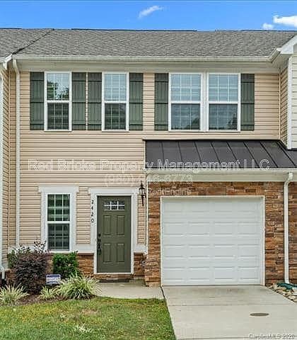 1st image of 2420 Silverthorn Dr
