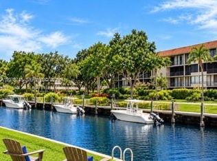 769 Jeffery St #2-205, Boca Raton, FL 33487