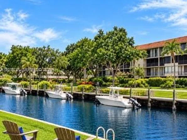 769 Jeffery St #2-205, Boca Raton, FL 33487