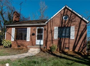 320 N Bridge St, Elkin, NC 28621