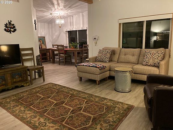3rd image of 507 NE 99th St Unit 73