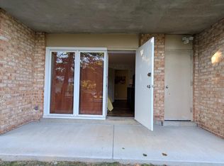 11903 Parklawn Dr APT T2, Rockville, MD 20852