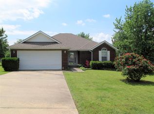 113 W Calista Dr, Tahlequah, OK 74464