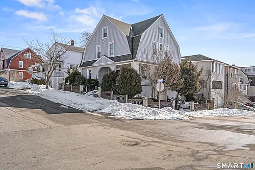 94 Neptune Ave Photo 1