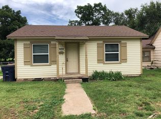 928 W Colorado Ave, Chickasha, OK 73018