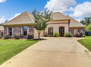 218 Bellamy Ct, Flowood, MS 39232