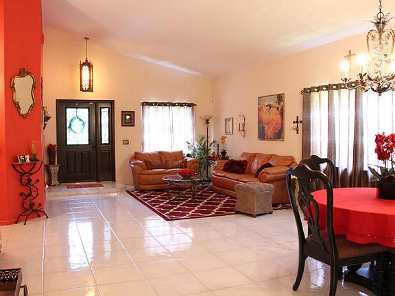 4th image of 6377 Lansdowne Cir