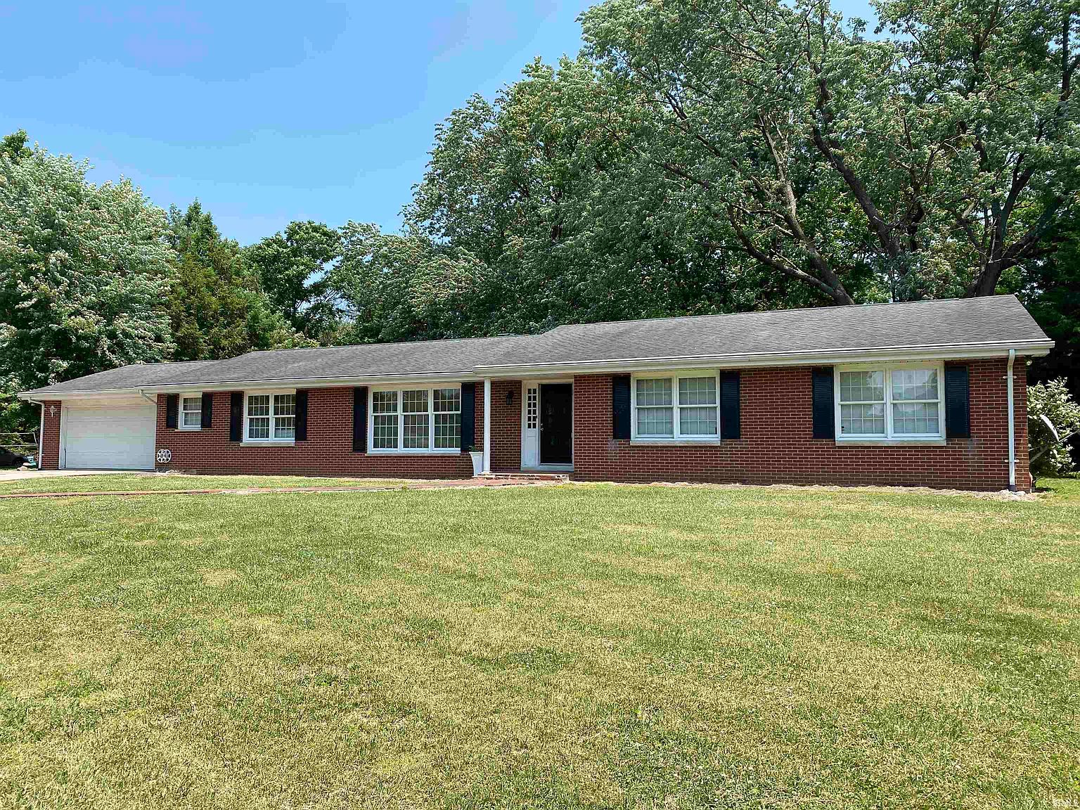 402 S Hickory Ln, Petersburg, IN 47567 | MLS #202320167 | Zillow