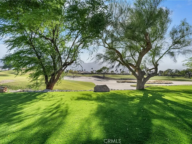 68 Royal Saint Georges Way — Photo 7