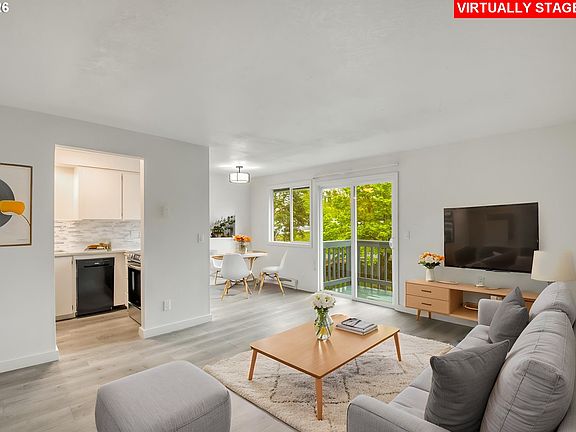 3rd image of 12460 SE 110th Ct
