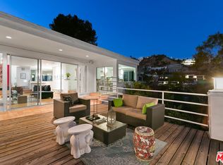 9238 Kinglet Dr, Los Angeles, CA 90069