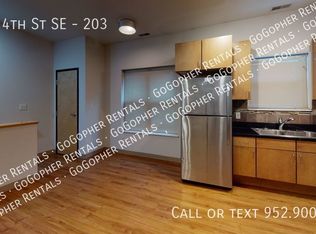 1011 4th St SE #203, Minneapolis, MN 55414