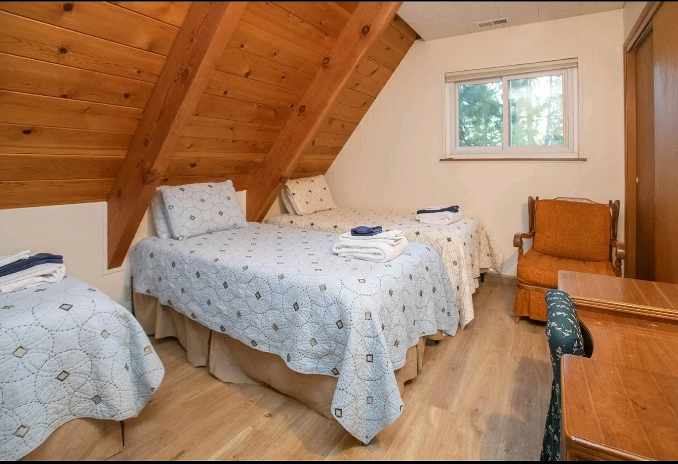 4 bed, 1584 sqft, $4,500 — Photo 4
