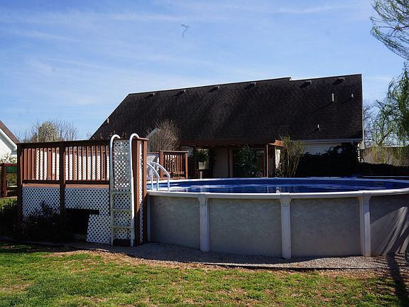2nd image of 4097 Challis Dr