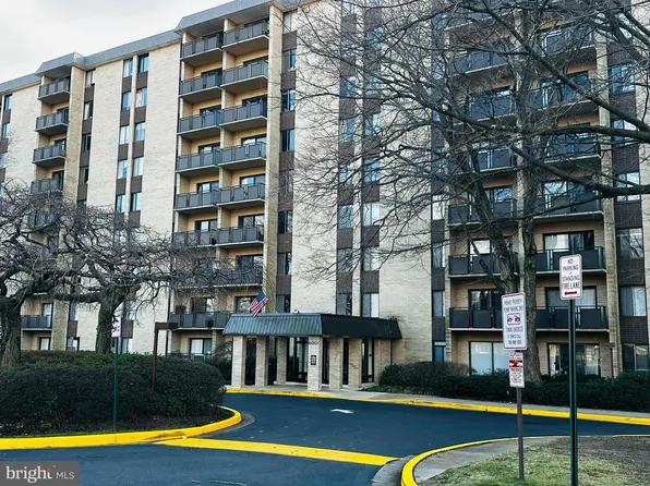 6001 Arlington Blvd APT 720, Falls Church, VA 22044