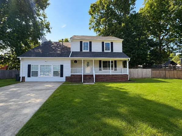 2 Eisele Ct, Hampton, VA 23666