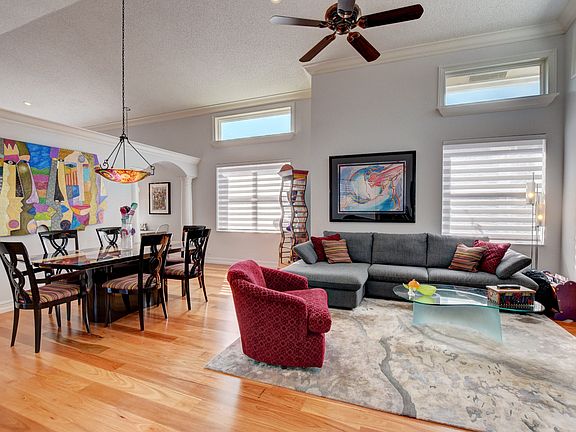 Home For Sale In Villa San Remo