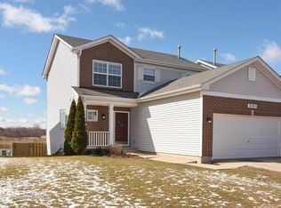 2182 S Arden Ln, Round Lake, IL 60073