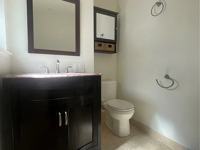 528 Cherry Ave #B — Photo 14