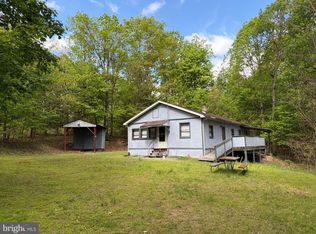9766 Valley View Rd, Three Springs, PA 17264
