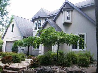 101 Chippewa Trail, Prudenville, MI 48651