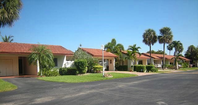 1st image of 16361 Cammi Ln