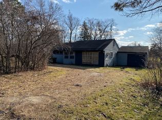 3419 W Lake Ave, Glenview, IL 60026